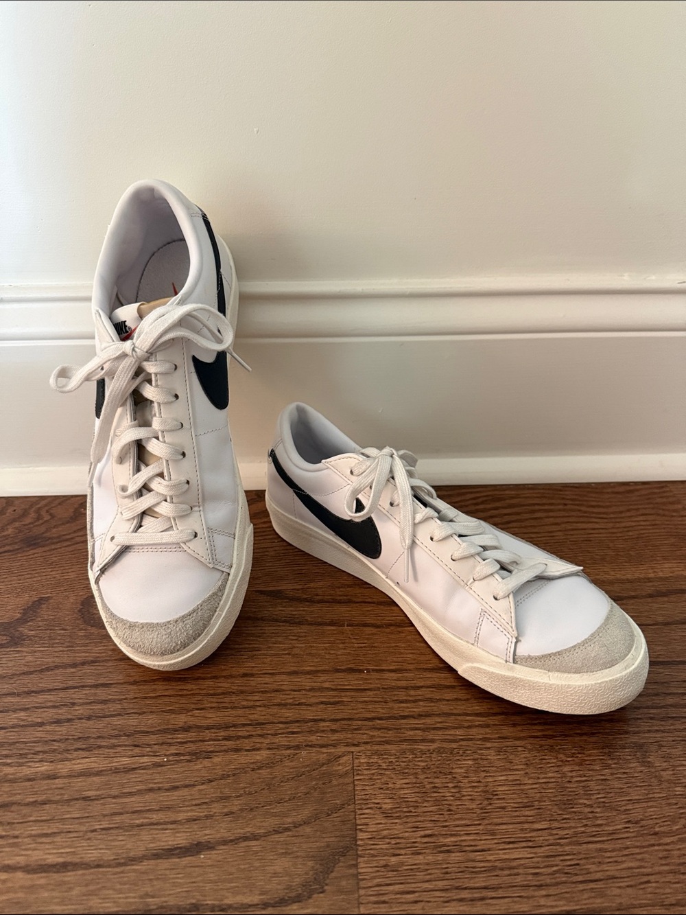 Nike Blazer 77 White Sneakers with Black Swoosh, size 11